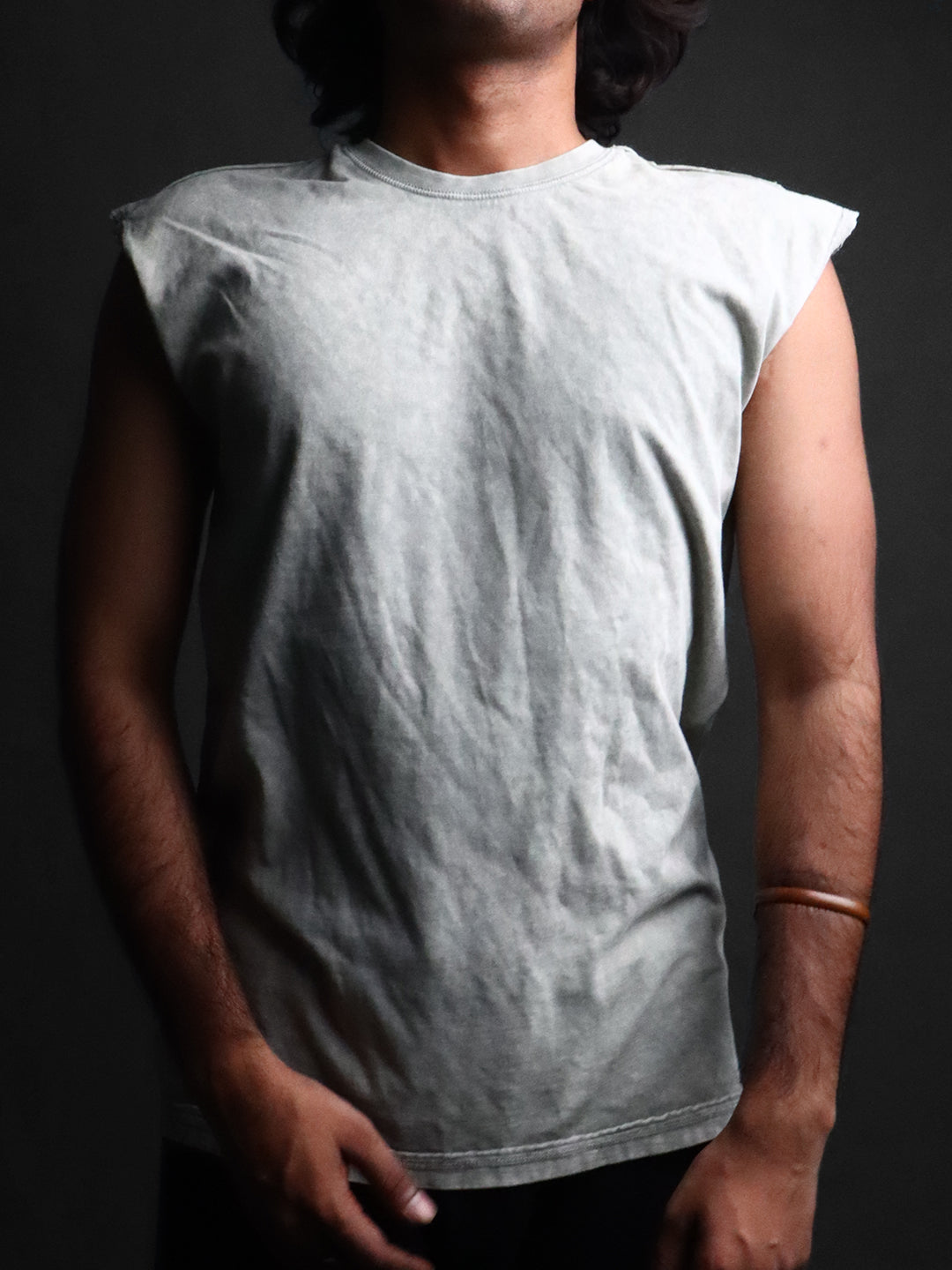 VINTAGE SLEEVELESS VEST #13