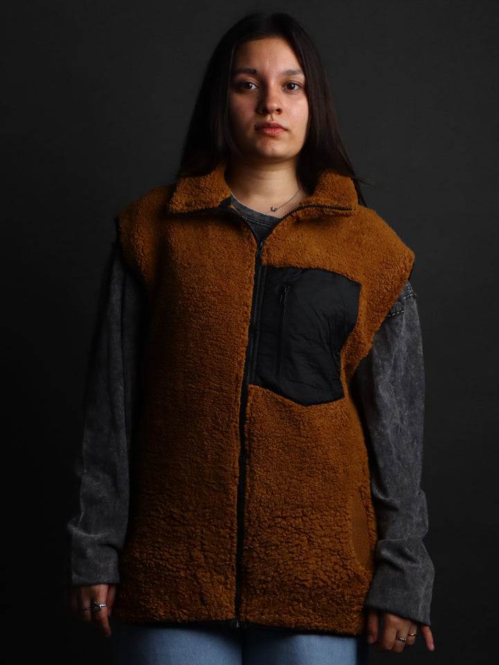 CLOUDFORM UNISEX SLEEVLESS FUR JACKET #18