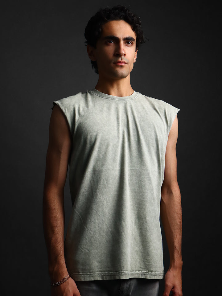 VINTAGE SLEEVELESS VEST #13